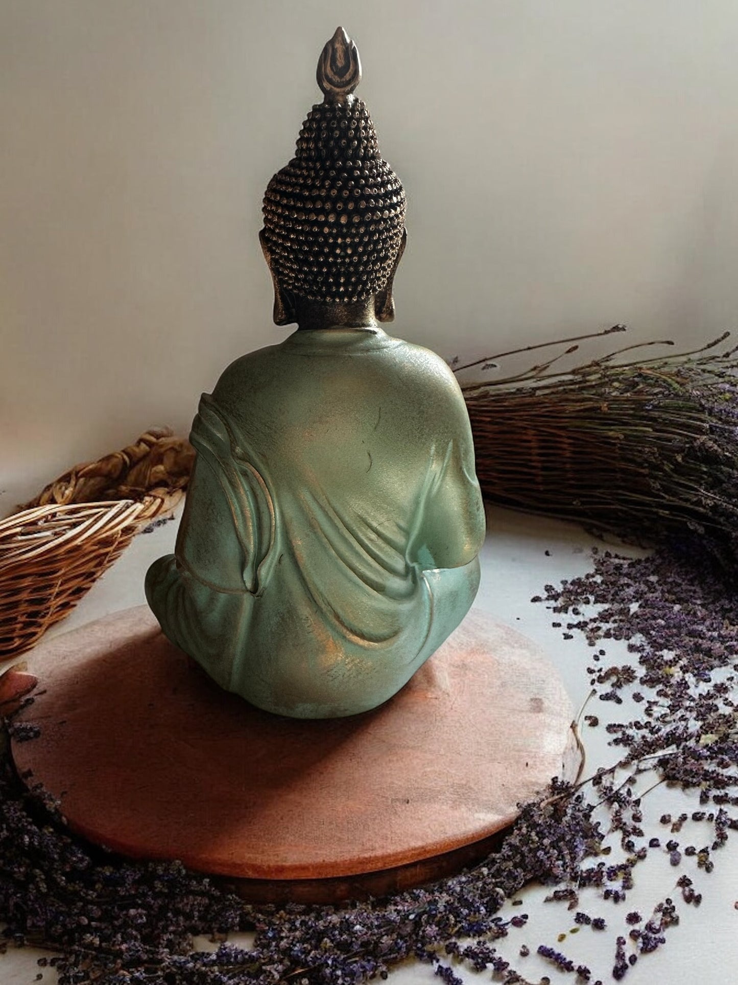 Sitting Buddha Statue